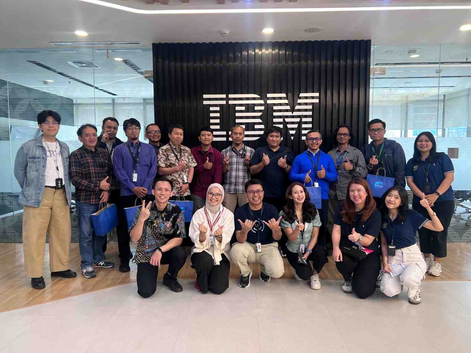 From Insight to Experience: Perkom x IBM Workshop & Demo Day